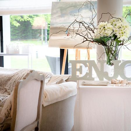 Le Champ Du Renne Bed & Breakfast Le Mans Dış mekan fotoğraf
