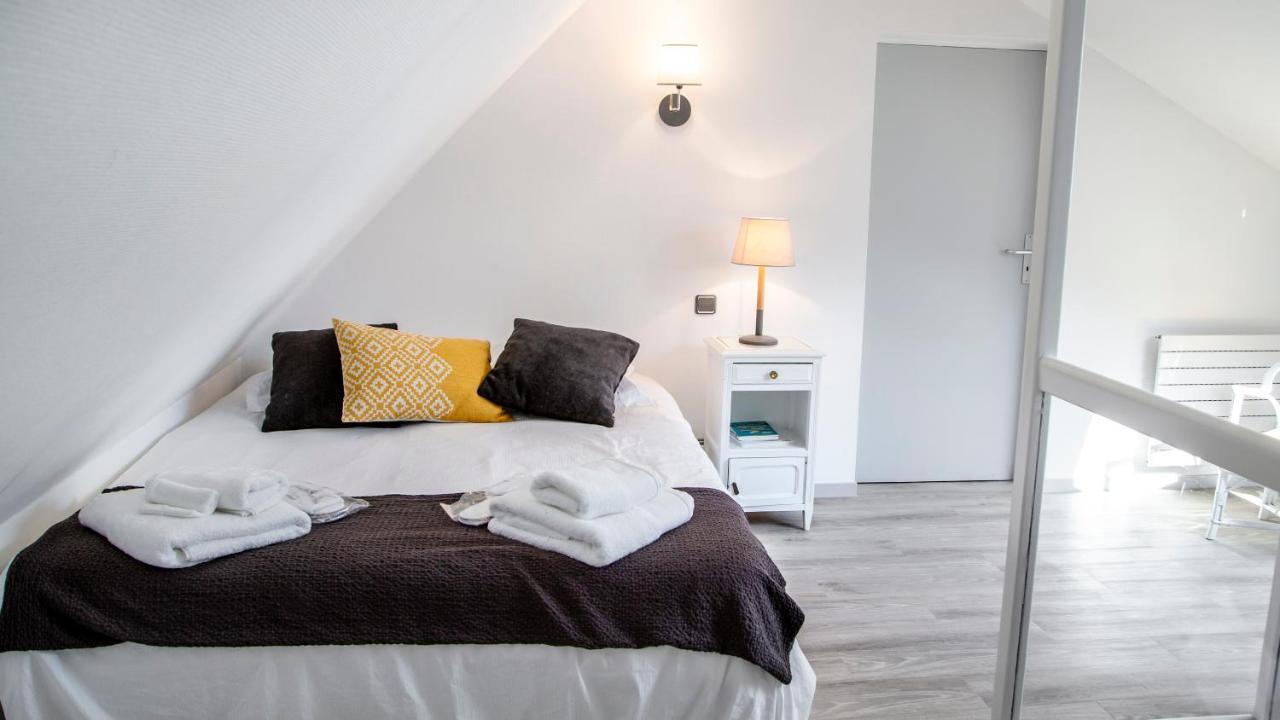 Le Champ Du Renne Bed & Breakfast Le Mans Dış mekan fotoğraf